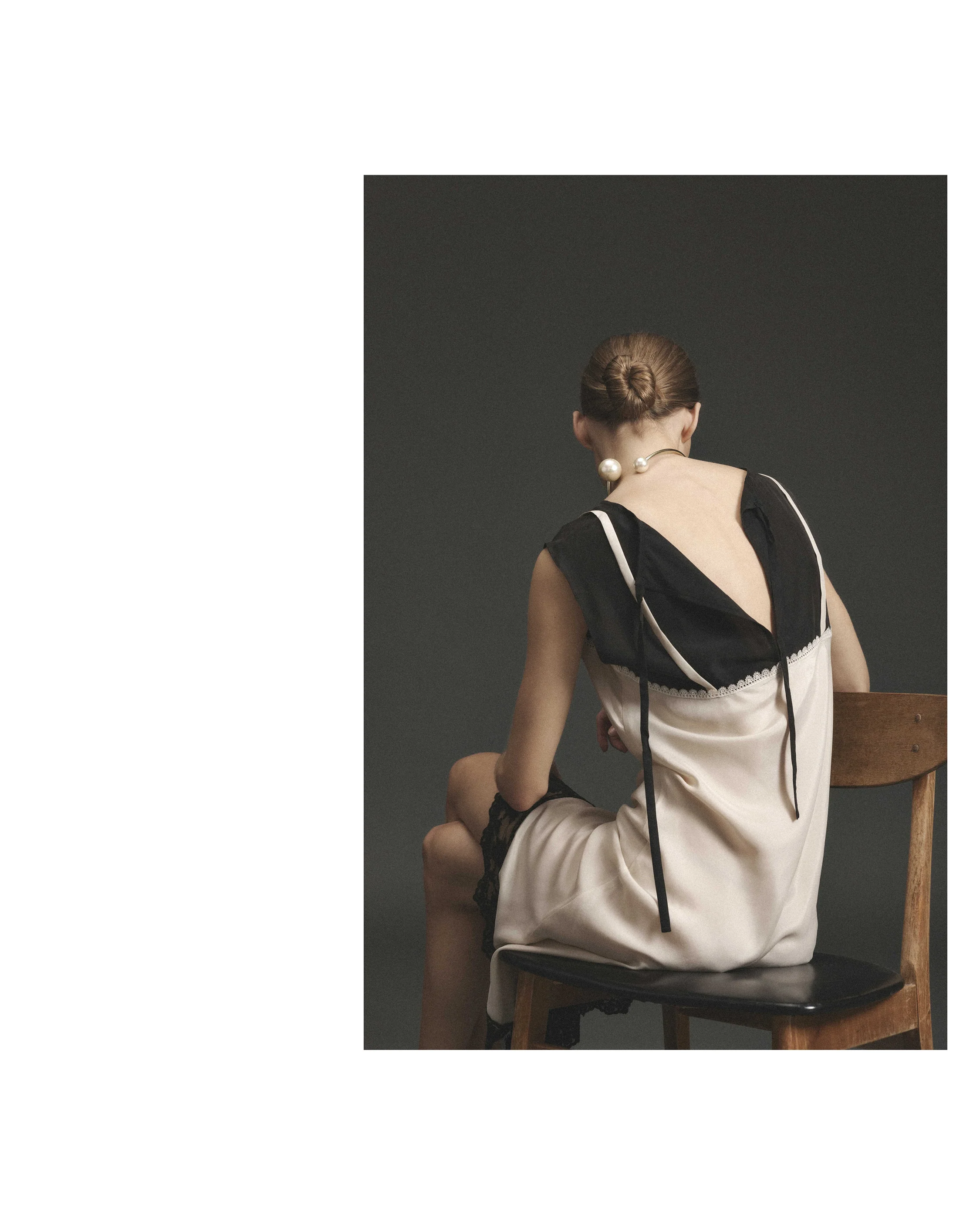 Minimalist Fashion, Timeless Elegance
